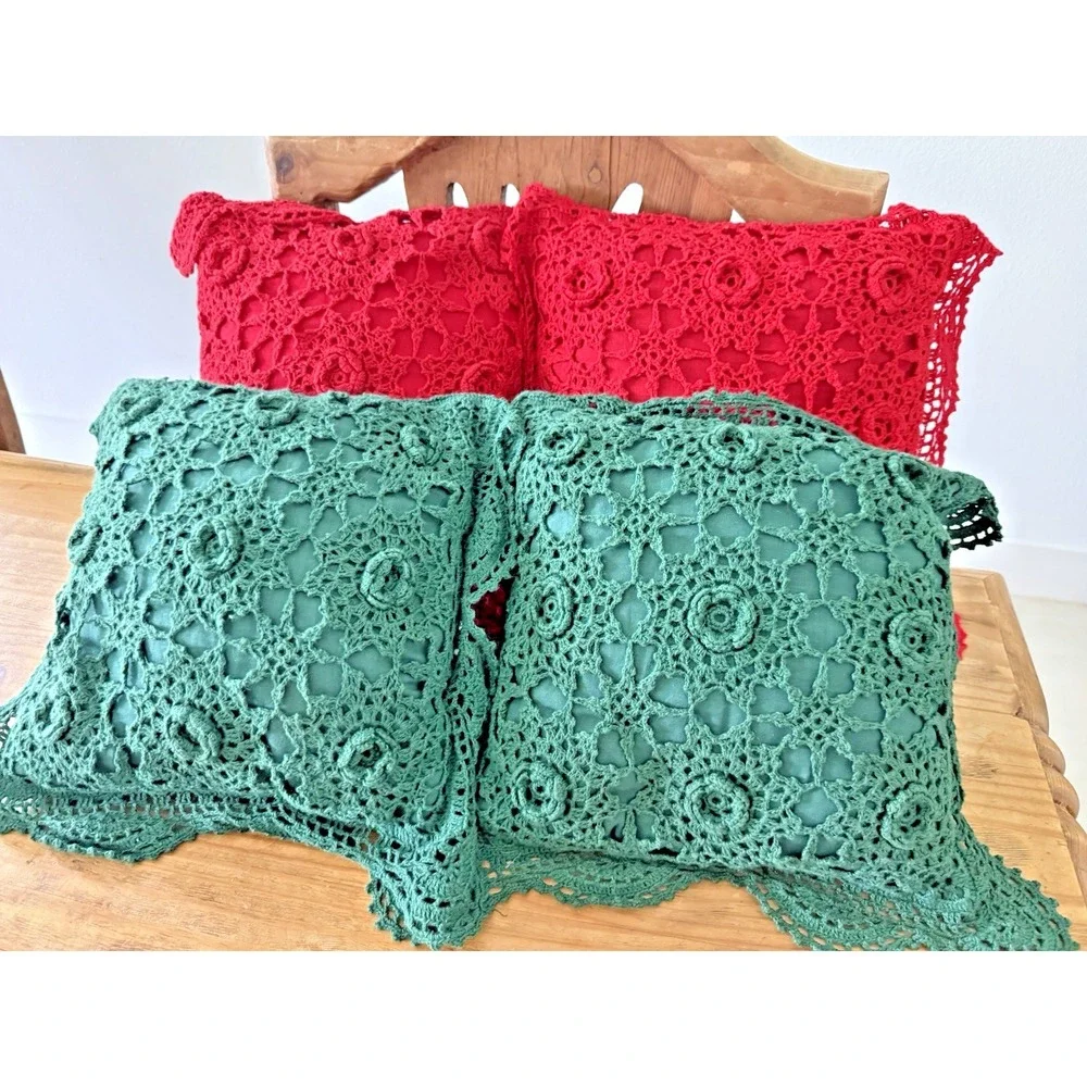 VTG Style Hand-Crocheted Pillow Covers Set of 4 Green & Red Sz 12X12 in
